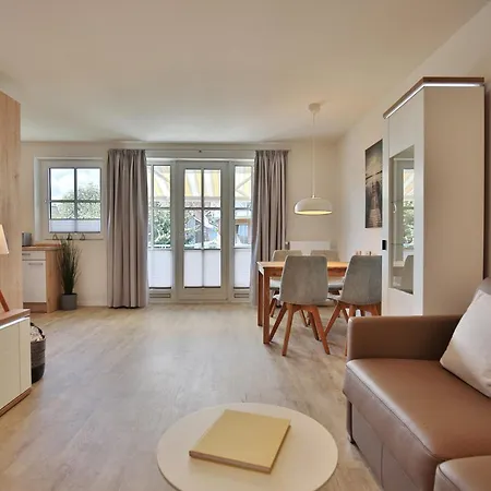 Haus Ostseeallee 33 8 Strandhafer *